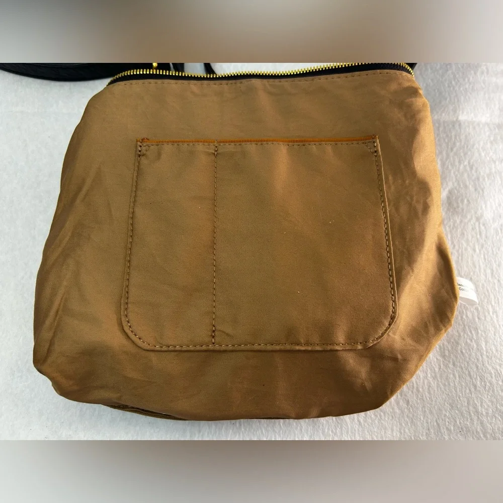 Hobo Black Leather Shoulder Bag - Picture 6 of 7